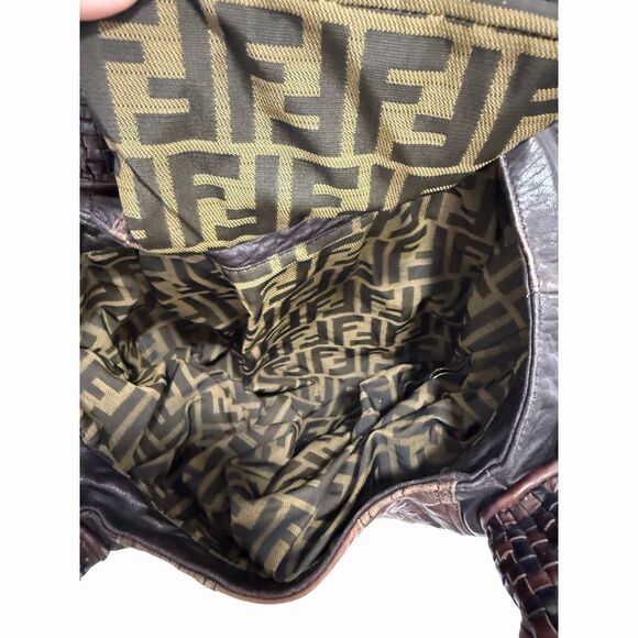 Fendi Crispe Tribal Spy Handbag Brown/Black Pebbled Nappa Leather - Picture 4 of 6